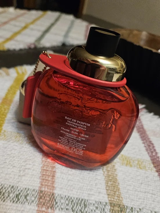 Perfume - Picture 4 of 4